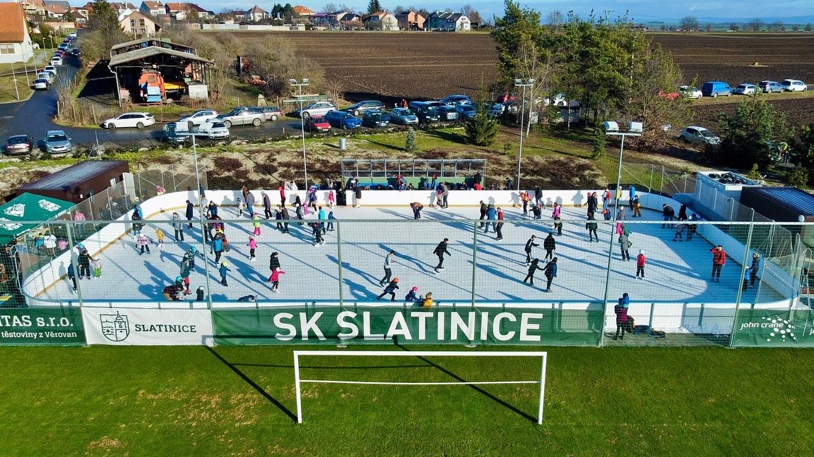 Multifunkční hřiště Slatinice 2022 